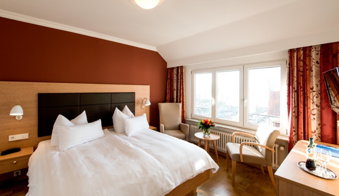 Komfortabel, einladend und hell mit Blick zum Bodensee.