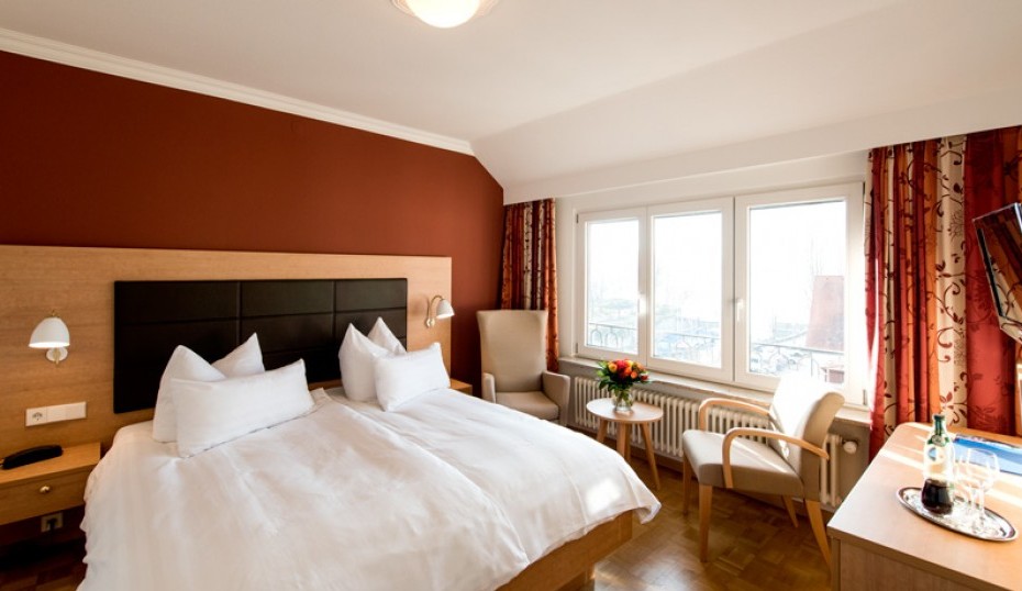 Komfortabel, einladend und hell mit Blick zum Bodensee.