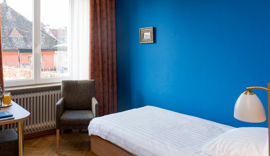 Hell und einladend, mit Blick zum Bodensee